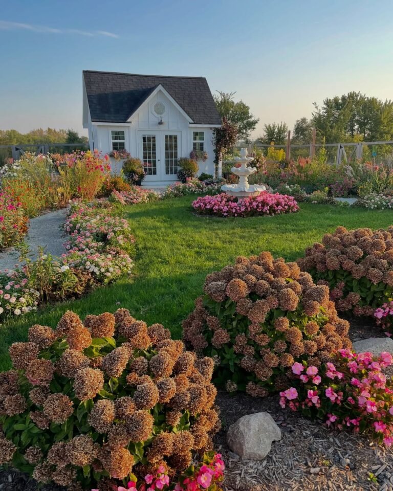 14 Cottage Garden Ideas That Feel Romantic and Effortless